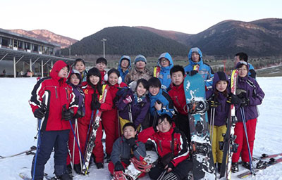 炫億時(shí)代公司篝火晚會