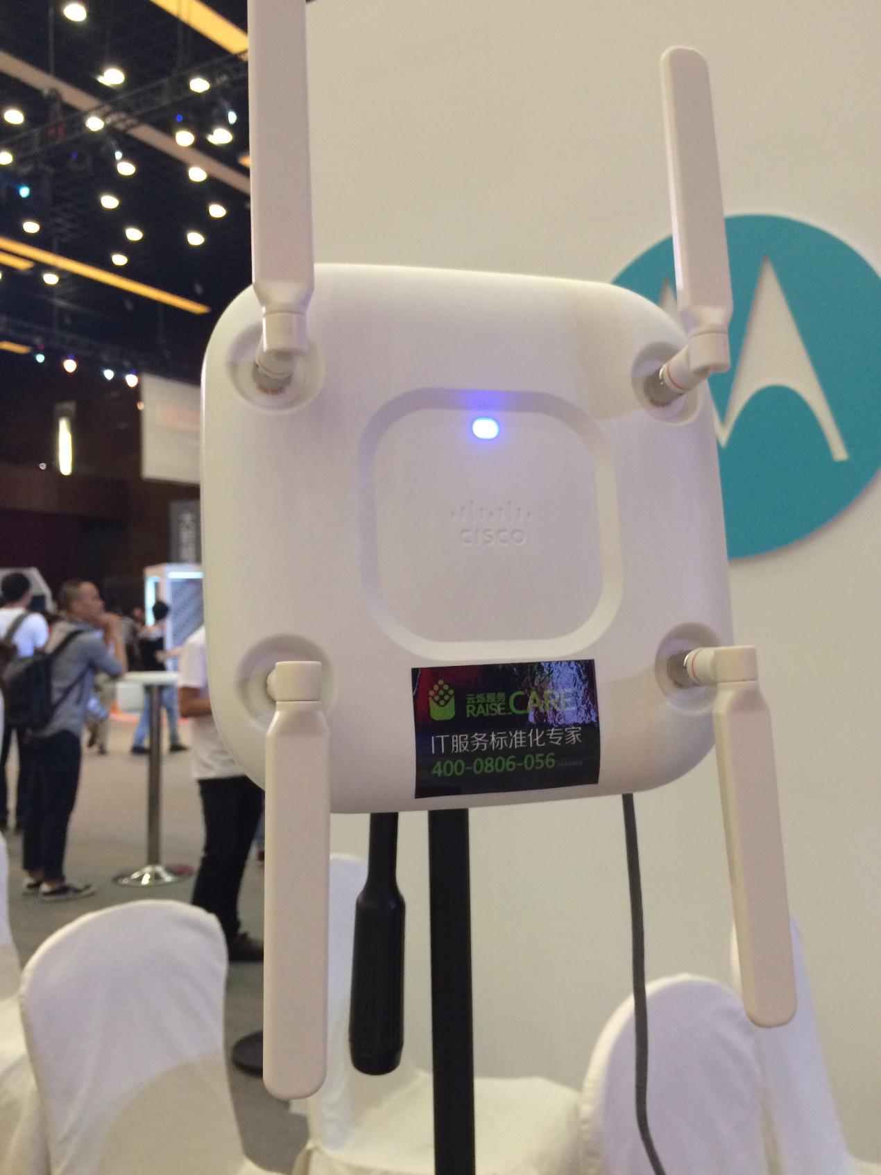 “2015 聯(lián)想tech world大會(huì)”國(guó)家會(huì)議中心現(xiàn)場(chǎng)無(wú)線覆蓋 - 云爍服務(wù)