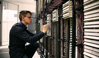 機(jī)房搬遷注意事項(xiàng),機(jī)房的搬遷工作要注意哪幾個(gè)方面