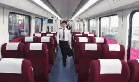 互聯(lián)網(wǎng)+高鐵時代免費WiFi能否增加高鐵附加值